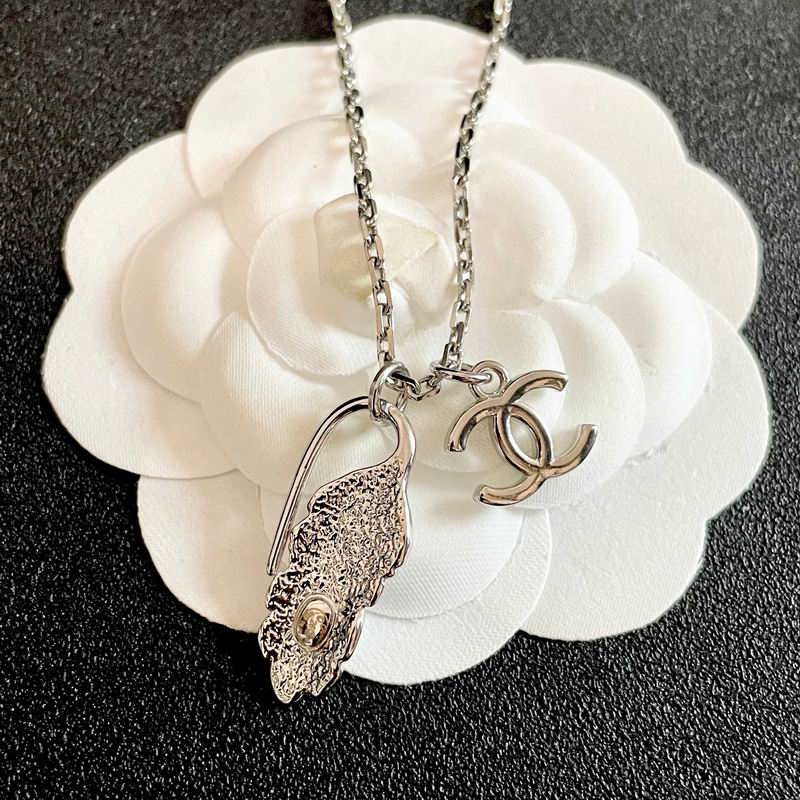 Chanel Necklace 08yxs56